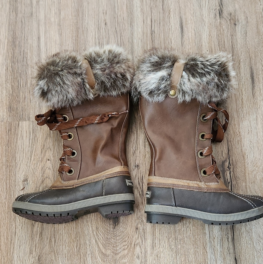 London Fog Size 7 Boots